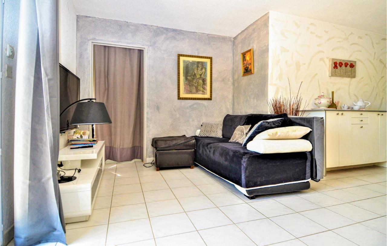 Awesome apartment in Orange with WiFi&2 Bedrooms Buitenkant foto