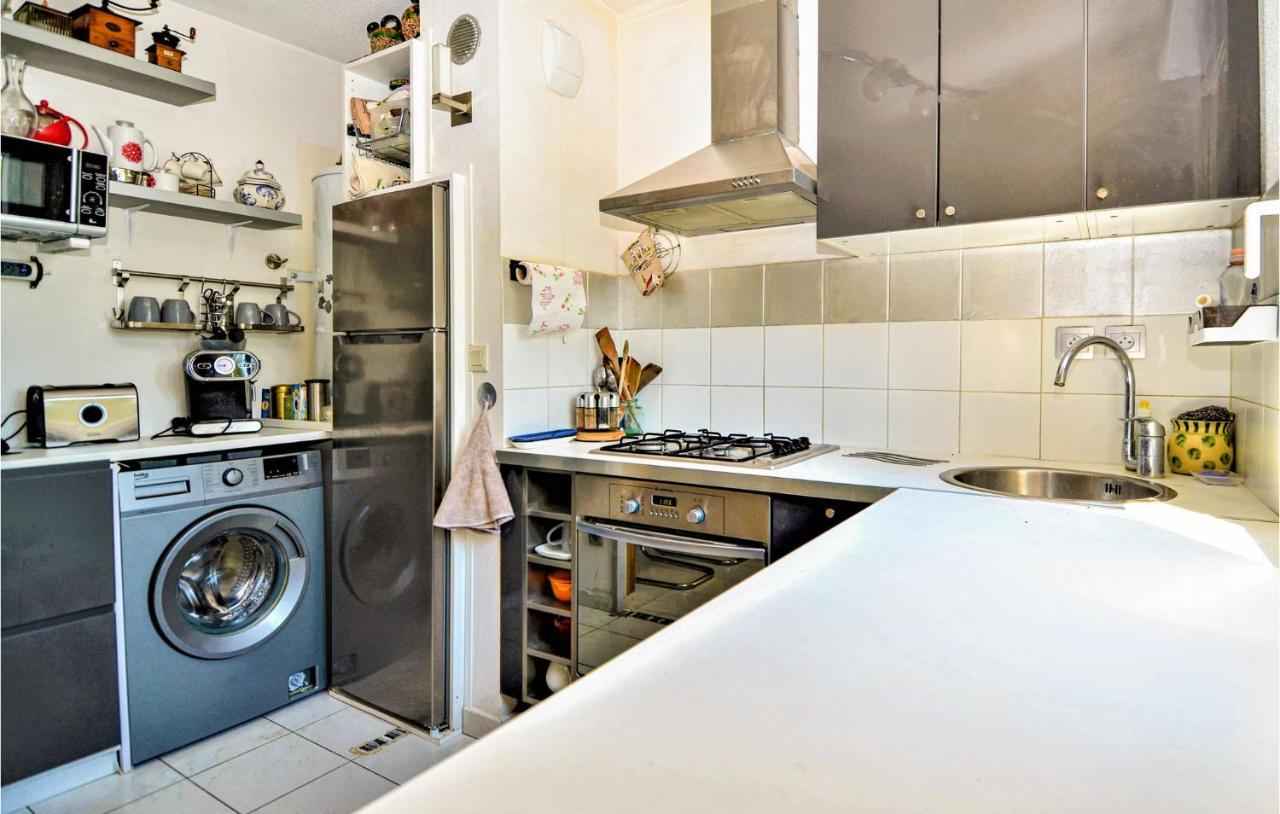 Awesome apartment in Orange with WiFi&2 Bedrooms Buitenkant foto