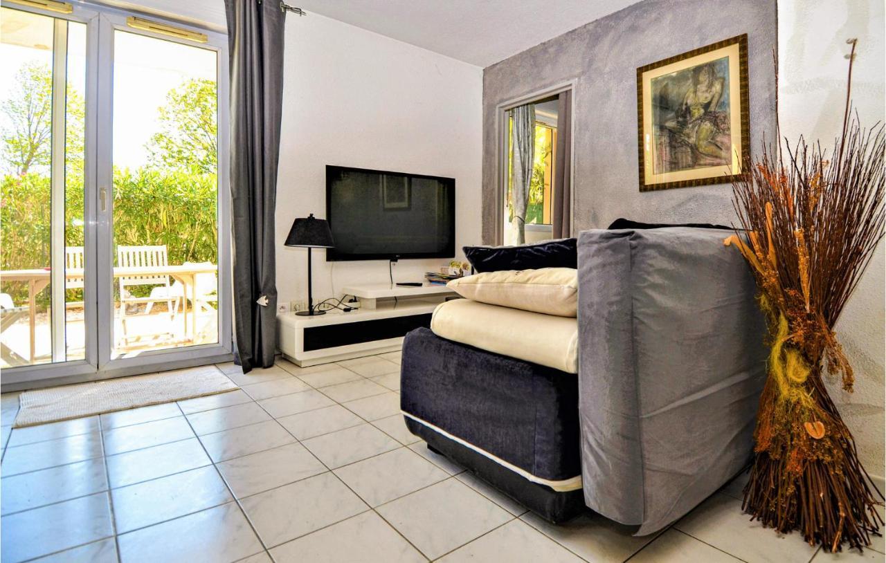 Awesome apartment in Orange with WiFi&2 Bedrooms Buitenkant foto
